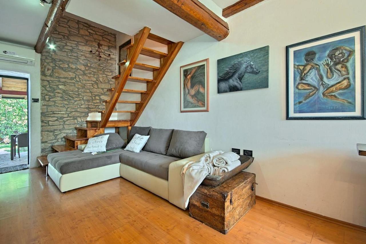 House Ester Umag